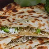 Broccoli N Cheese Naan