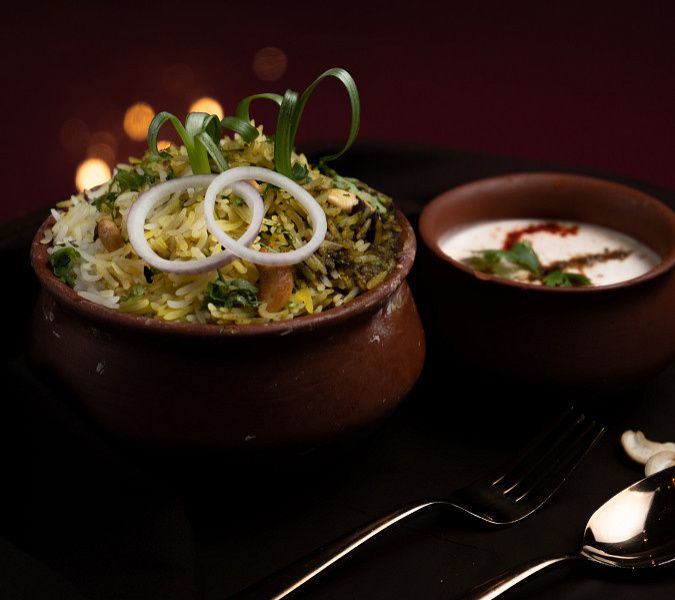 Tandoori Veg. Dum Biryani (Handi)