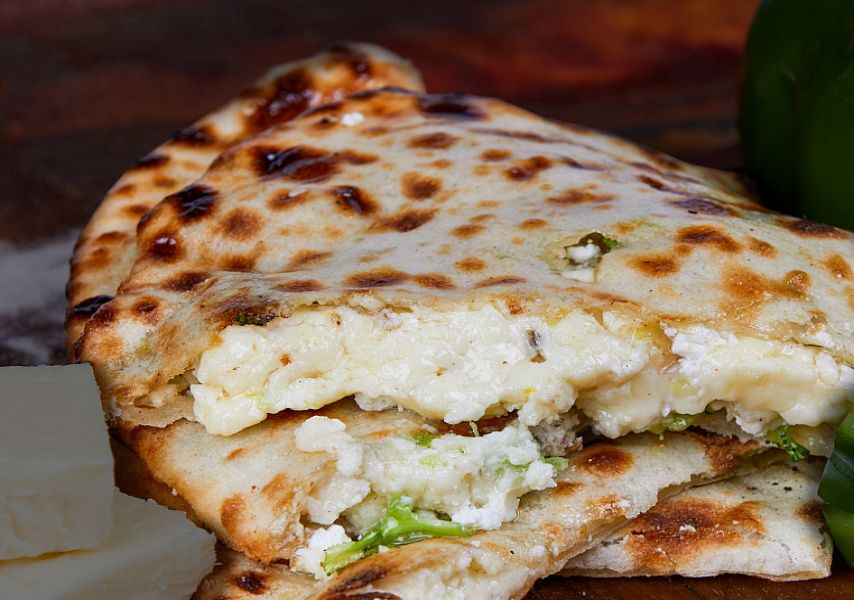 Cheese Capsicum Onion Naan