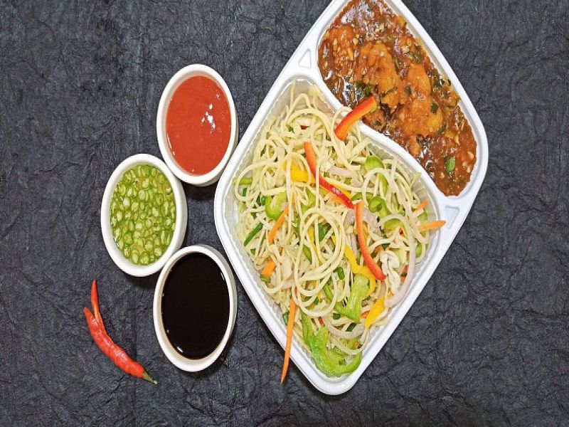 Chilli Paneer + Hakka Noodles