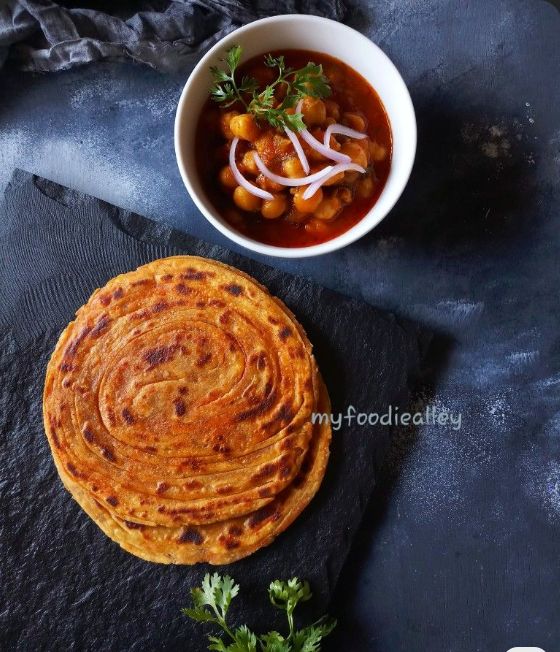 Lal Mirch Paratha
