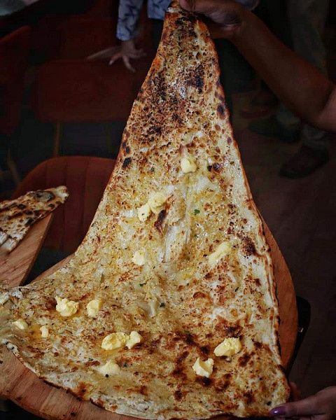 Cheese Garlic Naan
