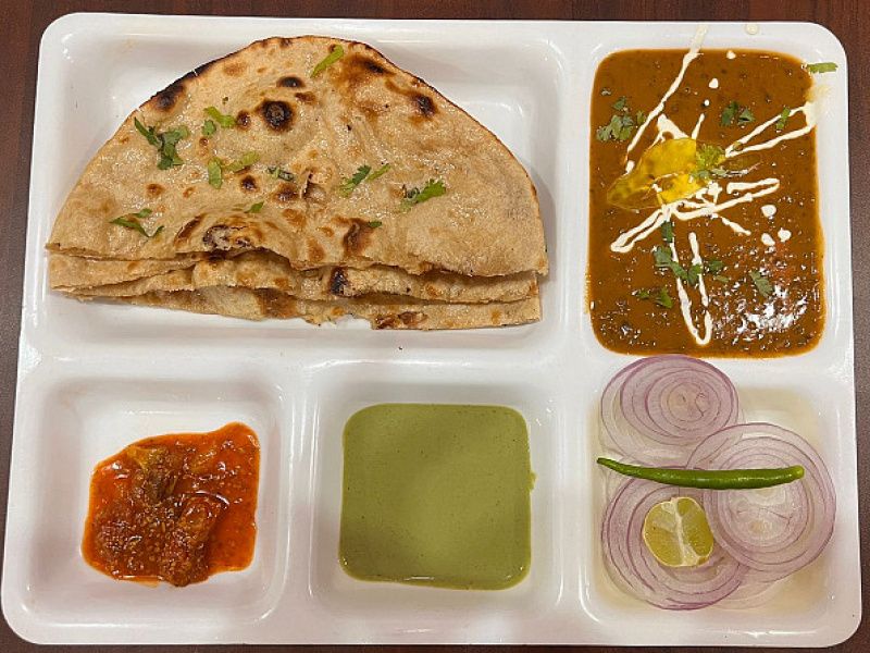 Butter Roti Thali