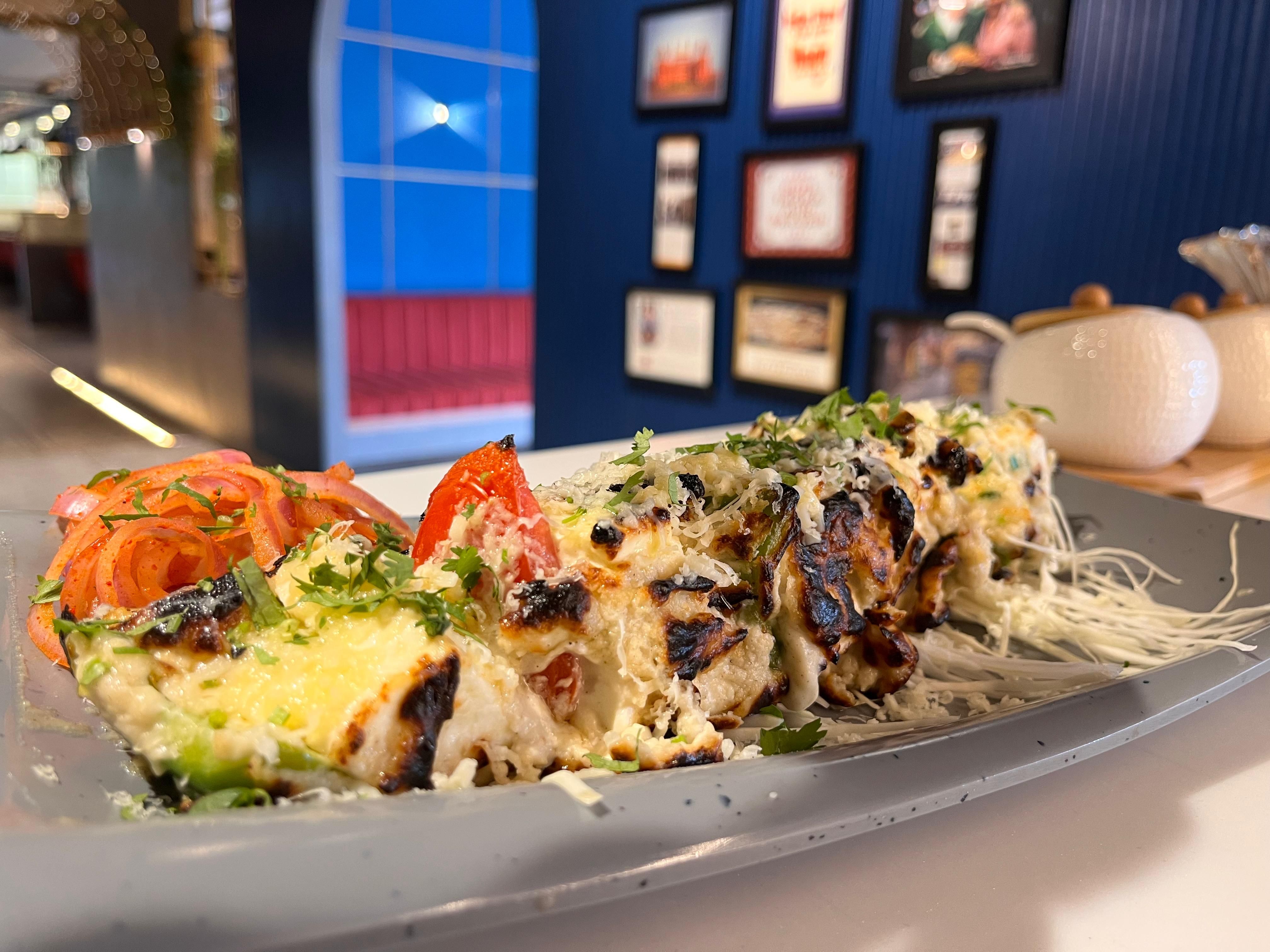 Cheese Chilly Paneer Tikka (6 Pcs)