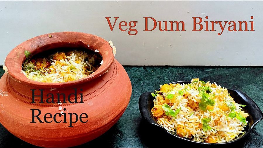 Tandoori Handi Veg Dum Biryani With Raita