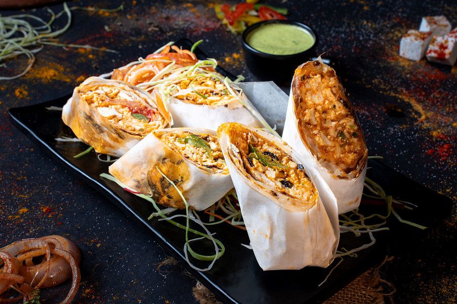 Kake Signature Paneer Tikka Roll (5 Pcs)