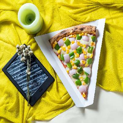 Onion, Capsicum & Golden Corn Pizza Slice