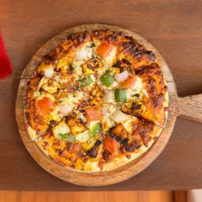 Tandoori Paneer Pizza