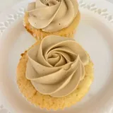 Vanilla cupcakes with coffee  buttercream  (6pcs)