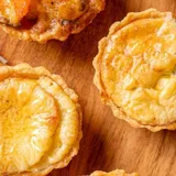 Smoked cheese & green chilli pie