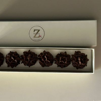 Mini cupcakes in a gift box
