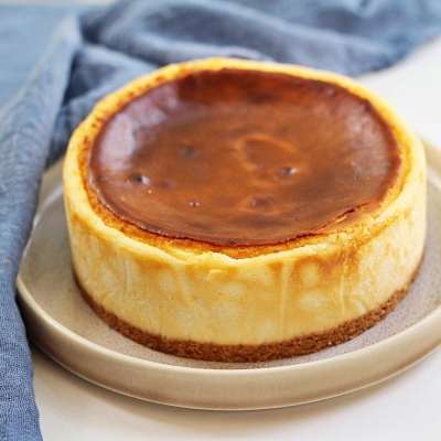Burnt Basque Cheesecake (700 gm)