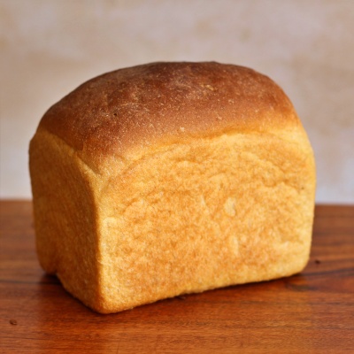 Small Whole wheat Bread (275 Gm)