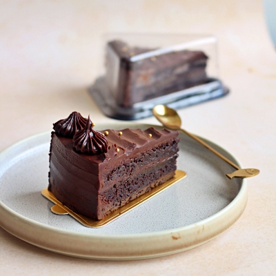 Premium forsted cakes