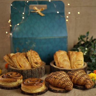 Classic Viennoiserie Hamper