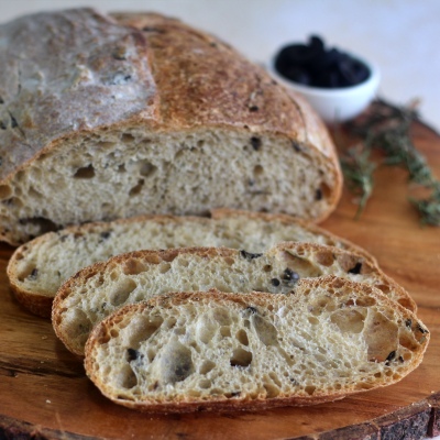 Sour Dough Olive Rosemary (400 gm)
