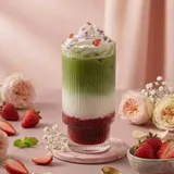 Strawberry Iced Matcha 300Ml