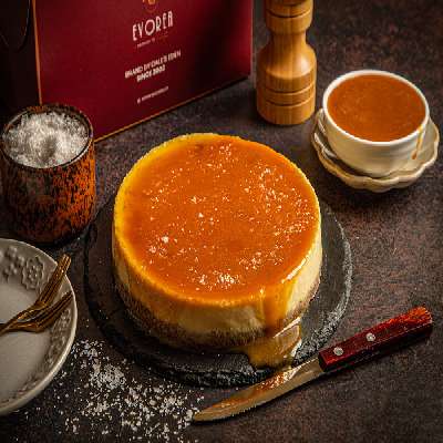 Caramel Sea-Salt Baked Cheesecake