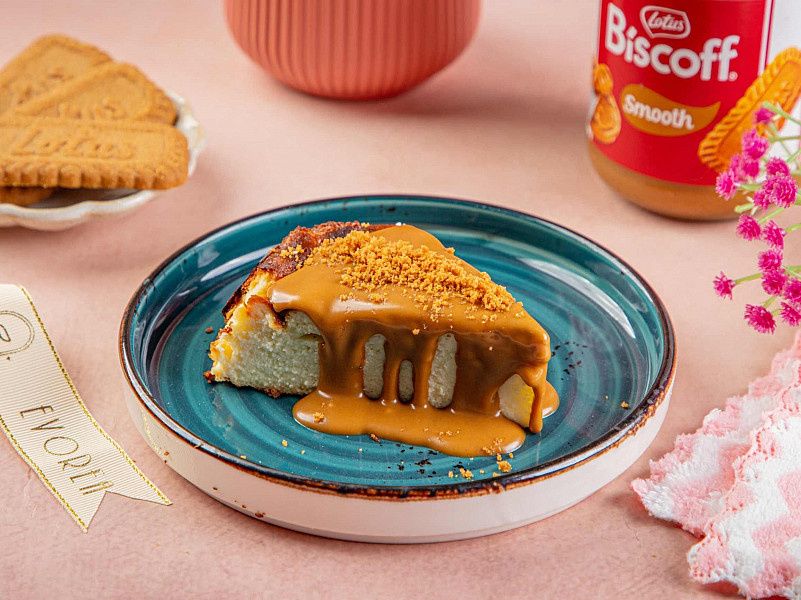 Biscoff Burnt Basque Cheesecake Pastry