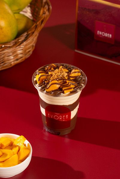 Nutella Mango Glass Dessert For Mom