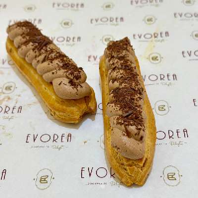 Double Chocolate Eclair