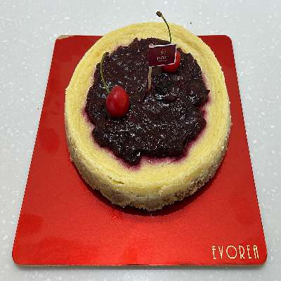Cherry Baked Cheesecake