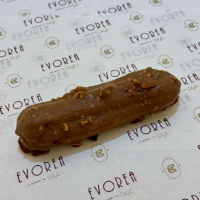 Ferrero Rocher Eclair