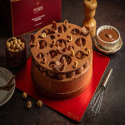 Nutty Nutella Cake 100395