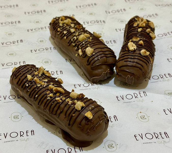 Nutella Eclair
