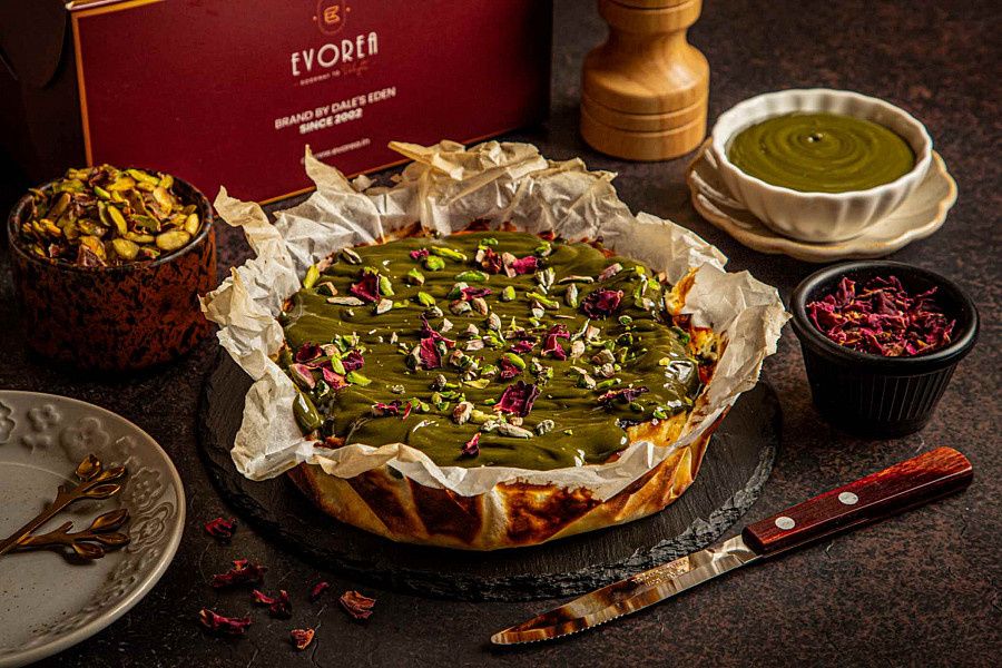 Pistachio Burnt Basque Cheesecake