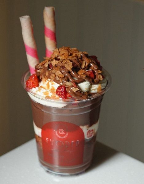 Nutella Strawberry Glass Dessert