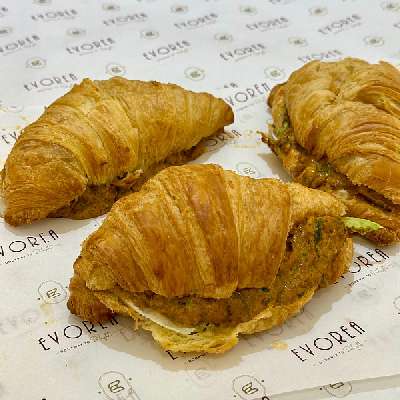 Chicken Tikka Croissant