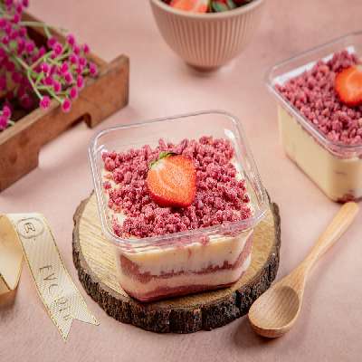 Strawberry Tiramisu Tub