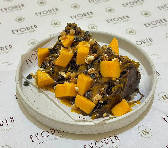Chocolate Mango Crunch Slice
