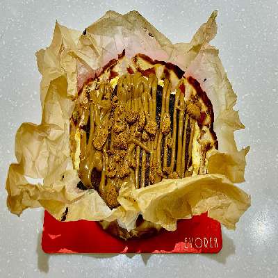 Lotus Burnt Basque Cheesecake