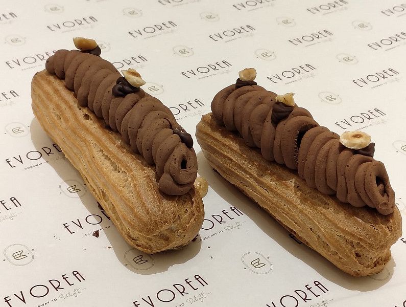 Nutella Eclair