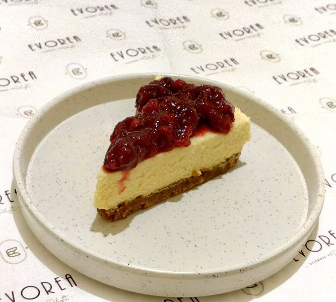 Baked Cherry Cheesecake Pastry