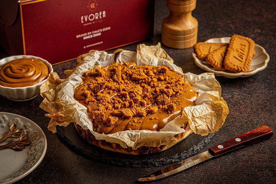 Biscoff Burnt Basque Cheesecake