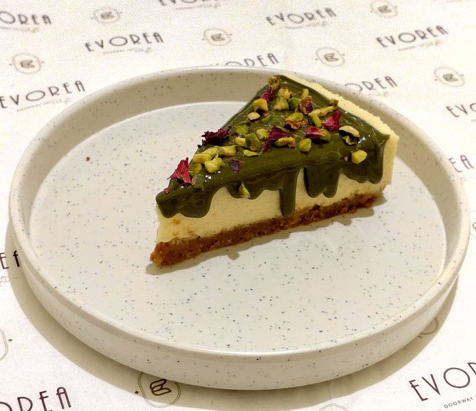 Baked Pistachio Cheesecake Pastry