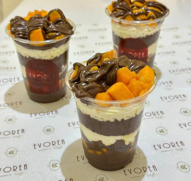 Nutella Mango Glass Dessert