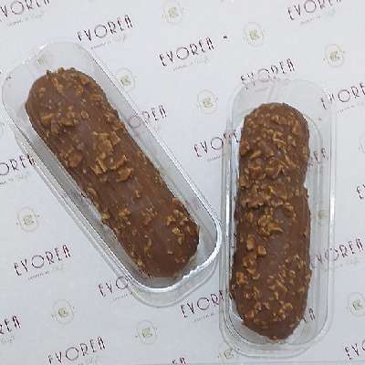 Ferrero Rocher Eclair