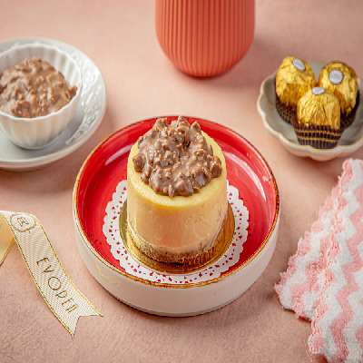 Ferrero Rocher Baked Cheesecake Pastry