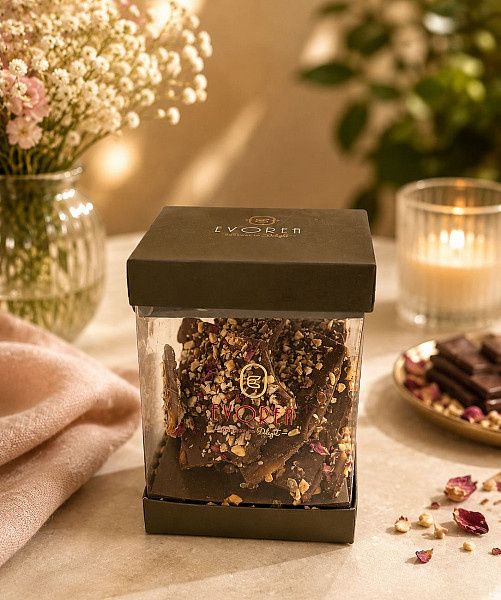 Almond Pista Rose Petal Bark Pinata Box 150Gm