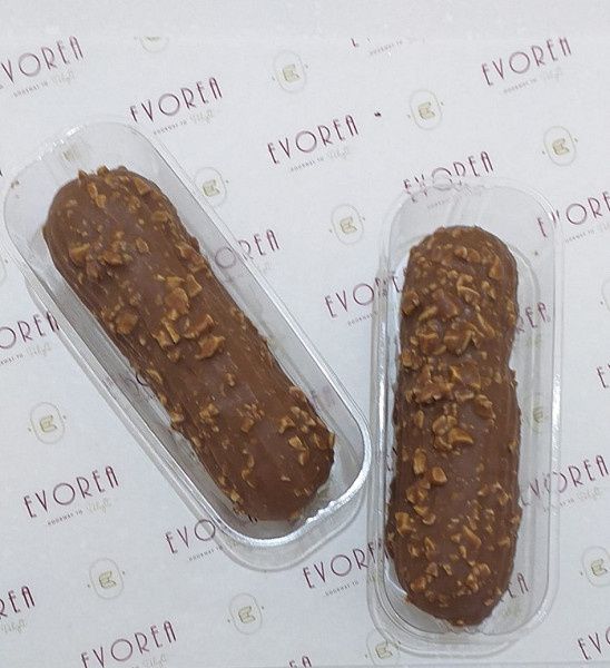 Ferrero Rocher Eclair