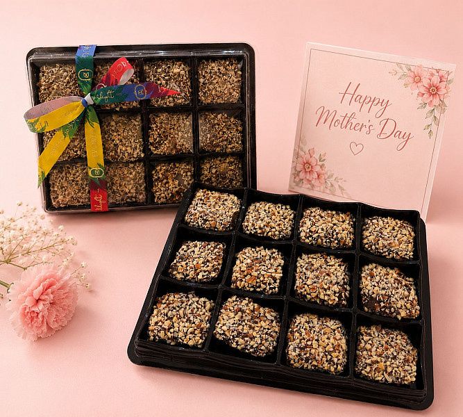 Almond Brittle Chocolate Box For Mom 12 Pcs