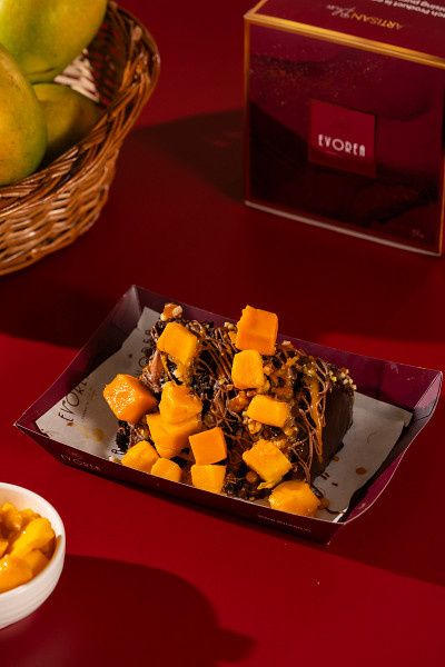 Mango Crunch Slice For Mom