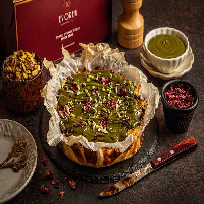 Pistachio Burnt Basque Cheesecake