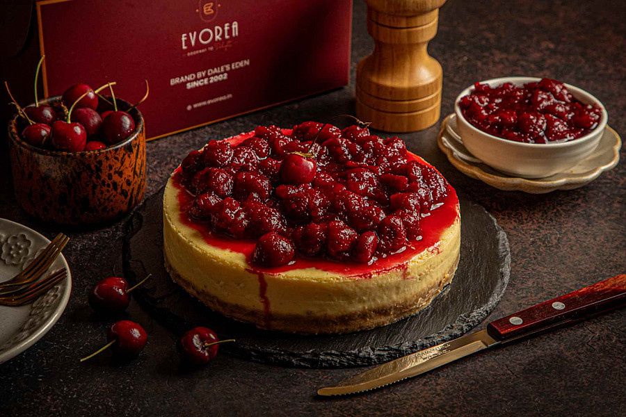 Cherry Baked Cheesecake