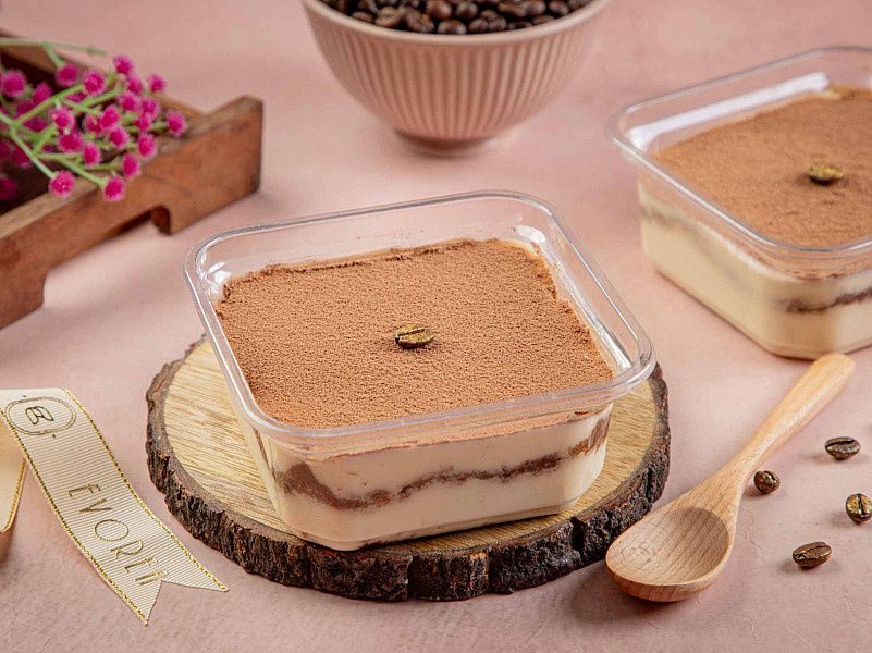 Classic Tiramisu Tub