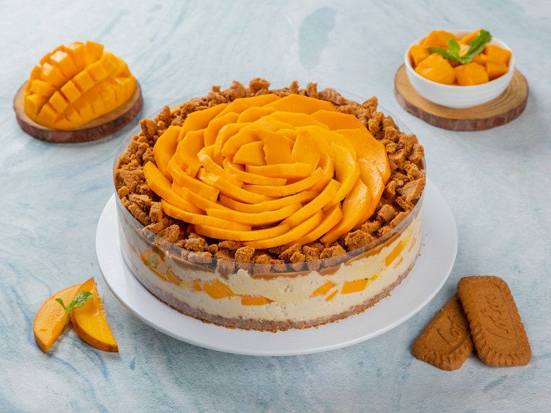 Mango Biscoff Cheesecake